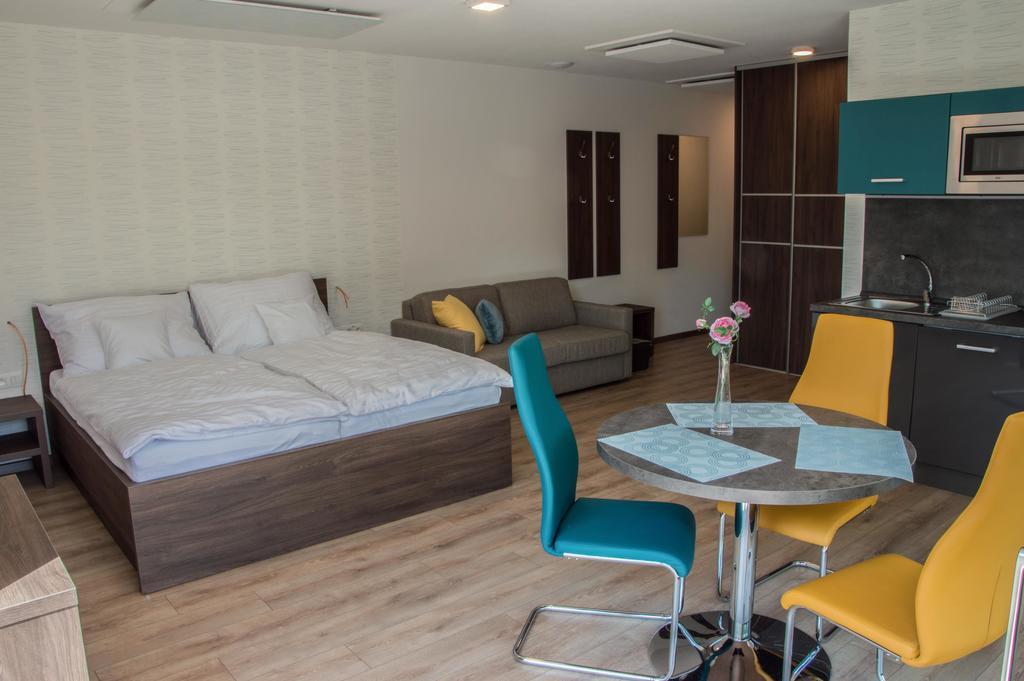 Apartmanovy Dom Krivan Bešeňová Eksteriør bilde