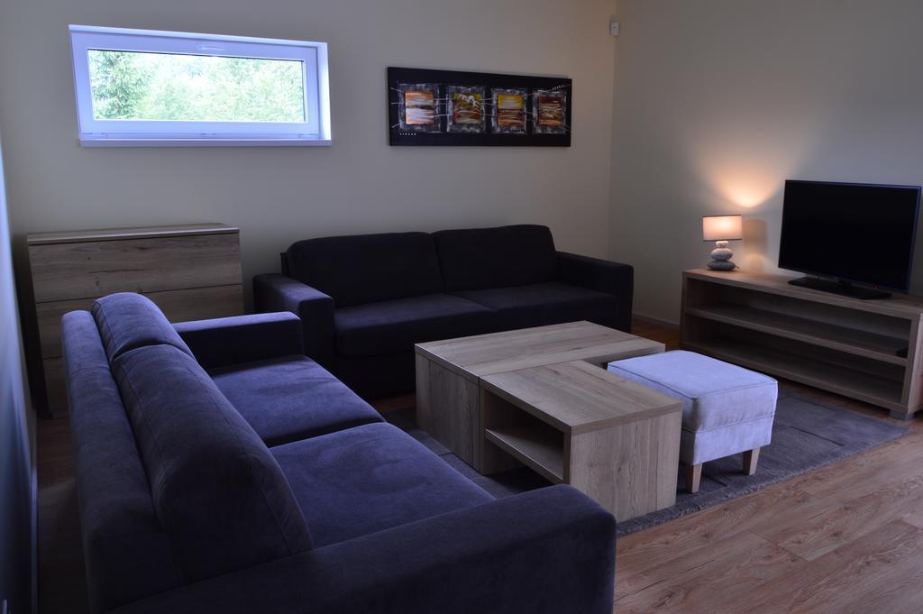 Apartmanovy Dom Krivan Bešeňová Eksteriør bilde