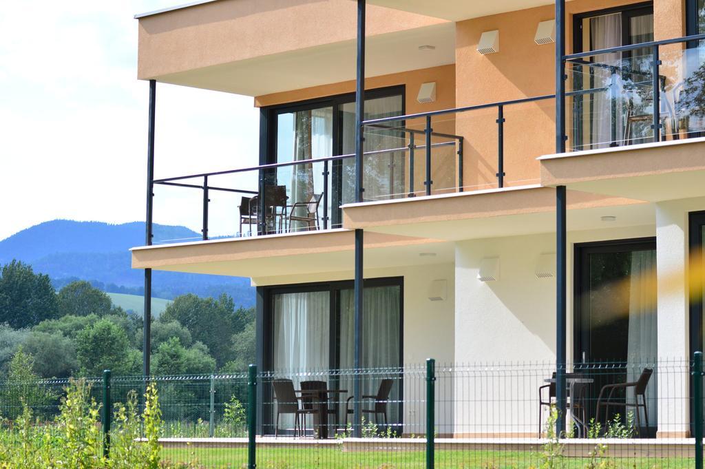 Apartmanovy Dom Krivan Bešeňová Eksteriør bilde
