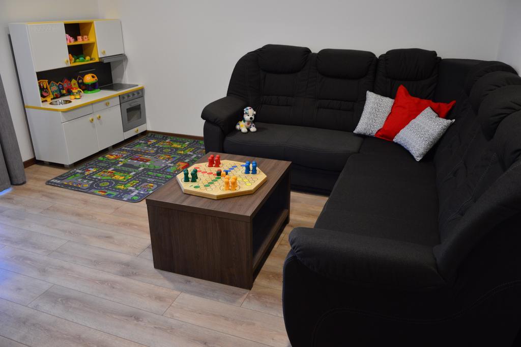 Apartmanovy Dom Krivan Bešeňová Eksteriør bilde