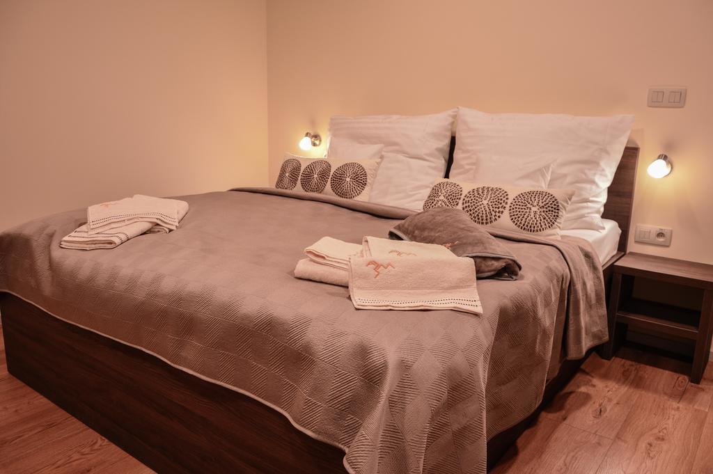 Apartmanovy Dom Krivan Bešeňová Eksteriør bilde