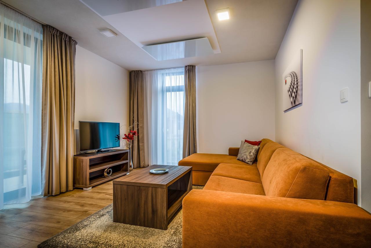 Apartmanovy Dom Krivan Bešeňová Eksteriør bilde